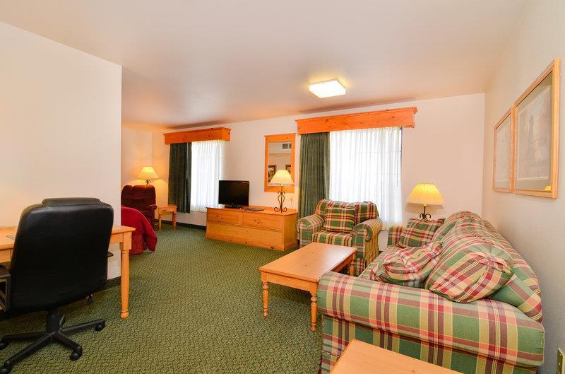 Best Western Yellowstone Crossing Laurel Ruang foto